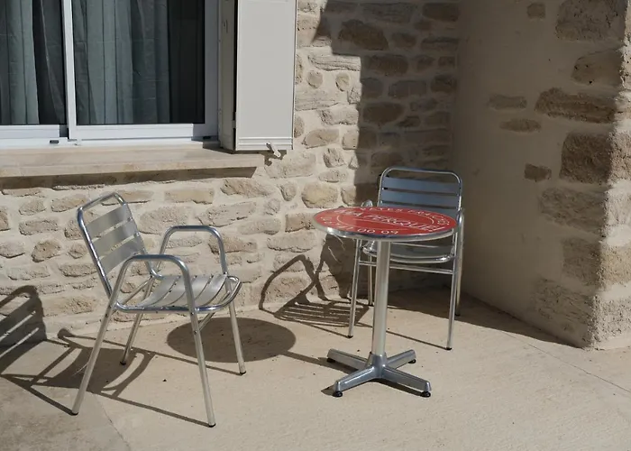 Petite Maison Refaite A Neuf Proche Mèze